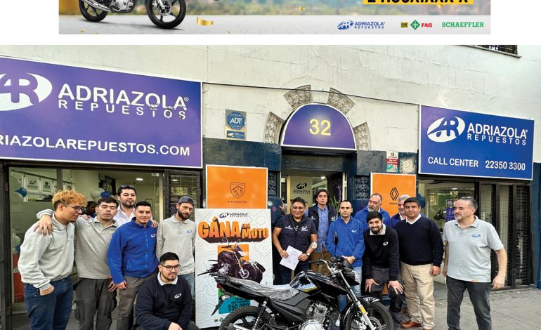 Adriazola Repuestos premió a tres clientes con motos Yamaha YBR125